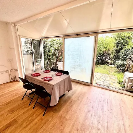 Agreable 2 Pieces Et Son Jardin