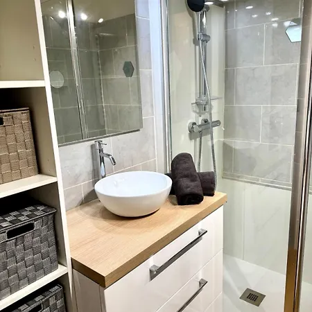 Agreable 2 Pieces Et Son Jardin Apartment